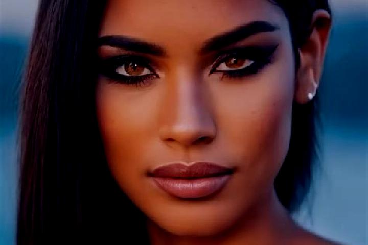 Riley, 38, a dark blonde dark-eyed latina companion based in Uritsk. Offering Party Girl, OWO, Couples, Tantra, BDSM. Available for incall and outcall, day a...