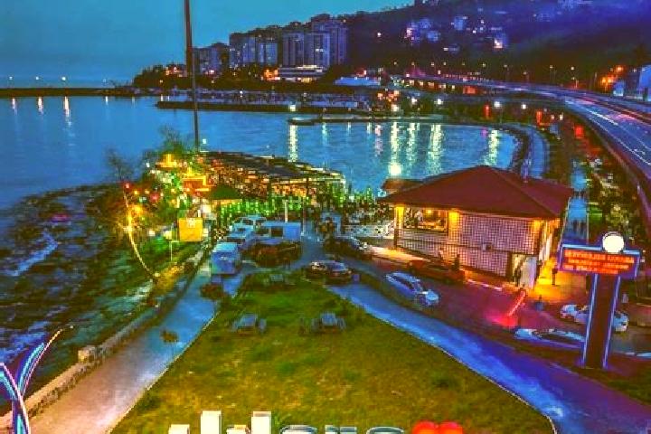 Riley, 38 — Escort in Arakli, Turkey