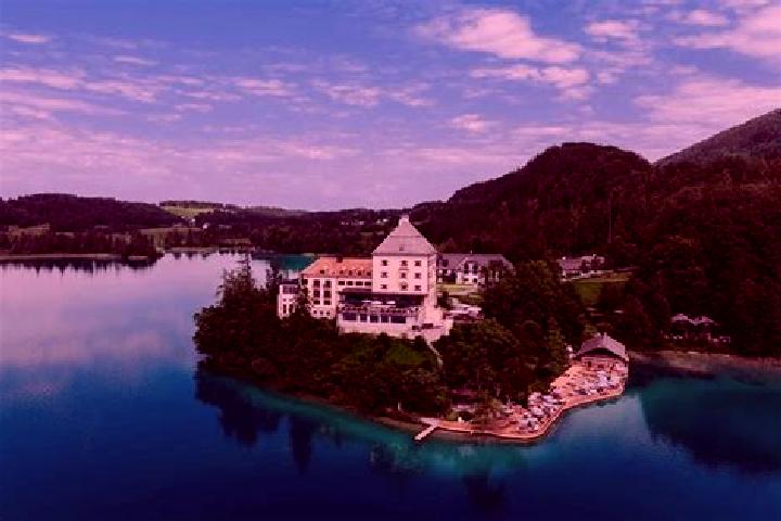 Riley, 38 — Escort in Fuschl am See, Austria