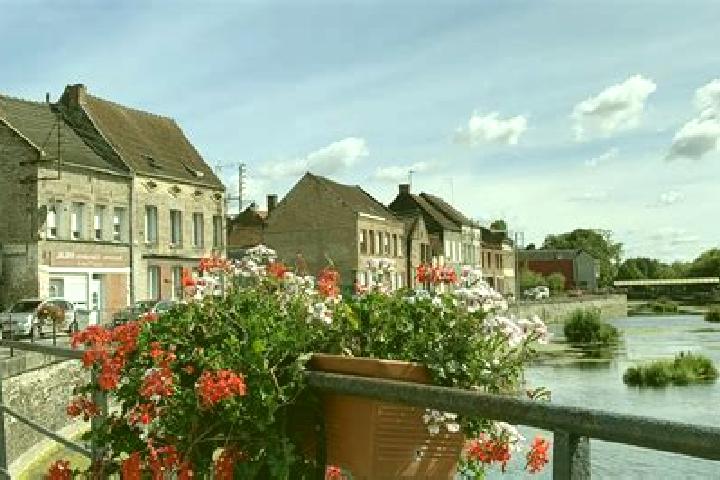 Riley, 38 — Escort in Honnecourt-sur-Escaut, France