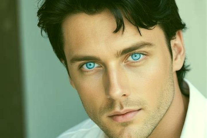 Riley, 39, a black blue-eyed middle eastern companion based in La-Un. Offering Dinner Date, Roleplay, 69, BDSM. Available for incall and outcall, overnight b...