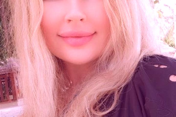 Riley, 39, a black dark-eyed caribbean companion based in Pogradec. Offering BDSM, Tantra, GFE. Available for incall and outcall, overnight bookings available.