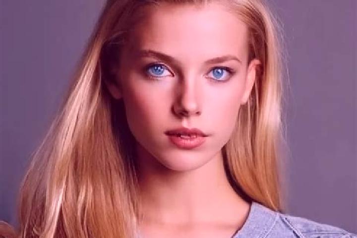 Riley, 39, a blonde blue-eyed indian companion based in Unidad. Offering A-Level, 69, Couples. Available for incall and outcall, day and evening dates.