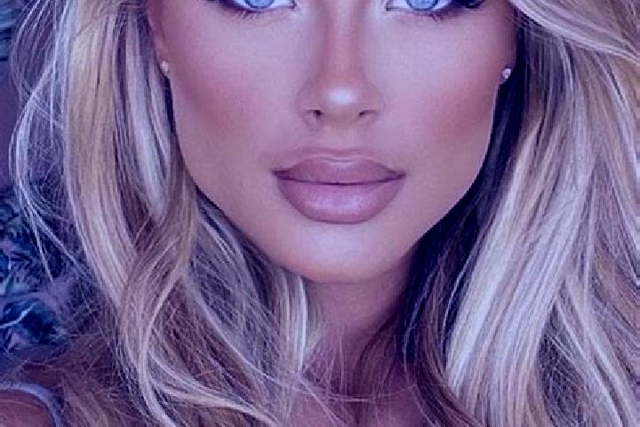 Riley, 39, a blonde hazel-eyed latina companion based in Maya Center. Offering Domination, Roleplay, Duos. Available for incall and outcall, overnight bookin...