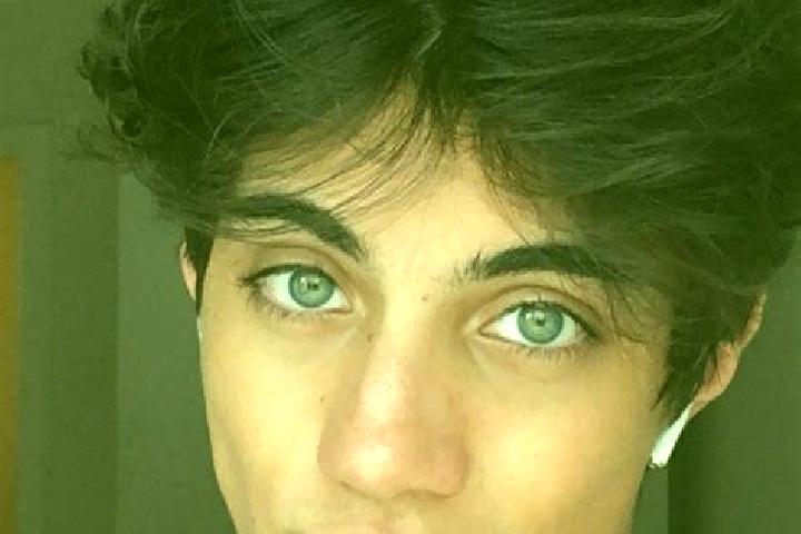 Riley, 39, a chestnut grey-eyed caucasian companion based in Bestwina. Offering BDSM, Duos, 69. Available for incall and outcall, overnight bookings available.