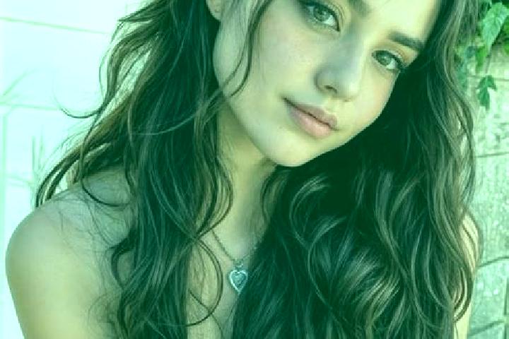 Riley, 39, a chestnut hazel-eyed mixed companion based in Sessekro. Offering BDSM, CIM, Dinner Date, A-Level, Tantra. Available for incall and outcall, overn...