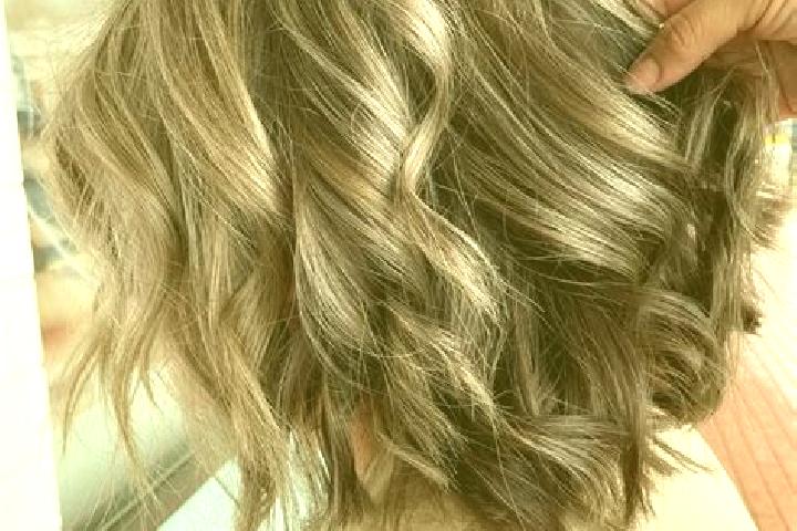 Riley, 39, a dark blonde grey-eyed latina companion based in Uetze. Offering Erotic Massage, 69, Massage. Available for incall and outcall, overnight booking...