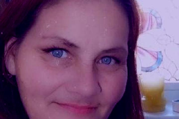 Riley, 39, a red grey-eyed indian companion based in Chulumani. Offering Travel Companion, Striptease, Couples, GFE. Available for incall and outcall, day an...