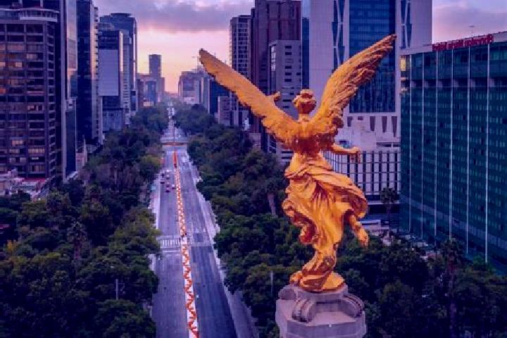 Riley, 39 — Escort in Chechmil, Mexico