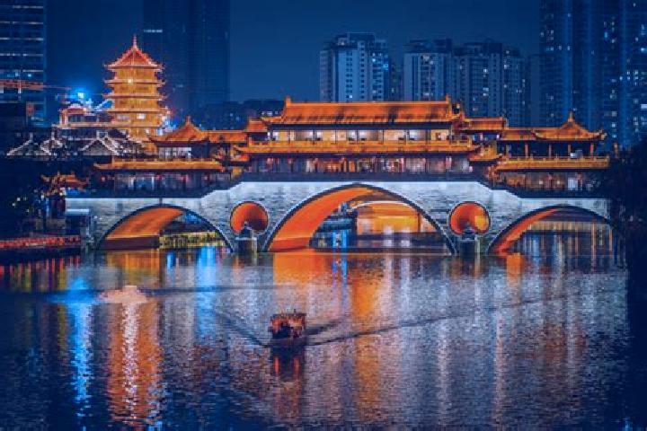 Riley, 39 — Escort in Chenghua, China