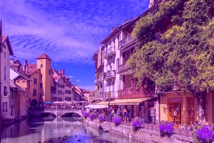 Riley, 39 — Escort in Lancrans, France