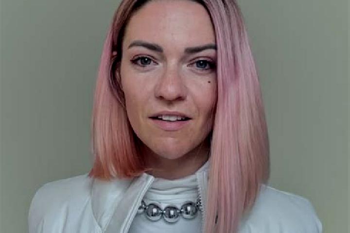 Riley, 39 — Escort in Menghe, China