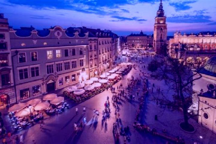Riley, 39 — Escort in Mrzezino, Poland