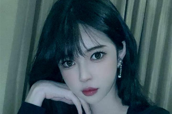 Riley, 39 — Escort in Wenshao, China