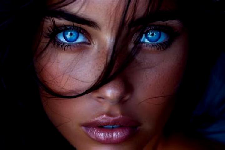 Rose, 20, a auburn blue-eyed middle eastern companion based in Tauxigny. Offering Erotic Massage, Massage, 69, Domination, Girlfriend Experience. Available f...