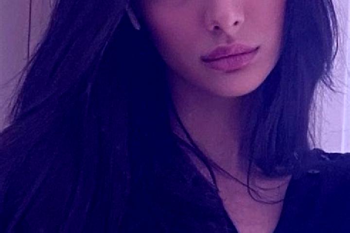 Rose, 20, a black dark-eyed middle eastern companion based in Tilpat. Offering Striptease, Overnight, Duos, GFE, Massage. Available for incall and outcall, d...