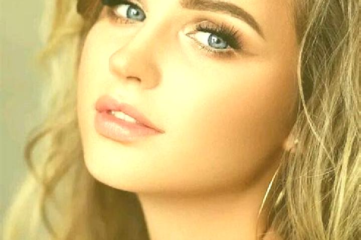 Rose, 20, a dark blonde blue-eyed caribbean companion based in Laowobao. Offering Striptease, GFE, Massage. Available for incall and outcall, overnight booki...