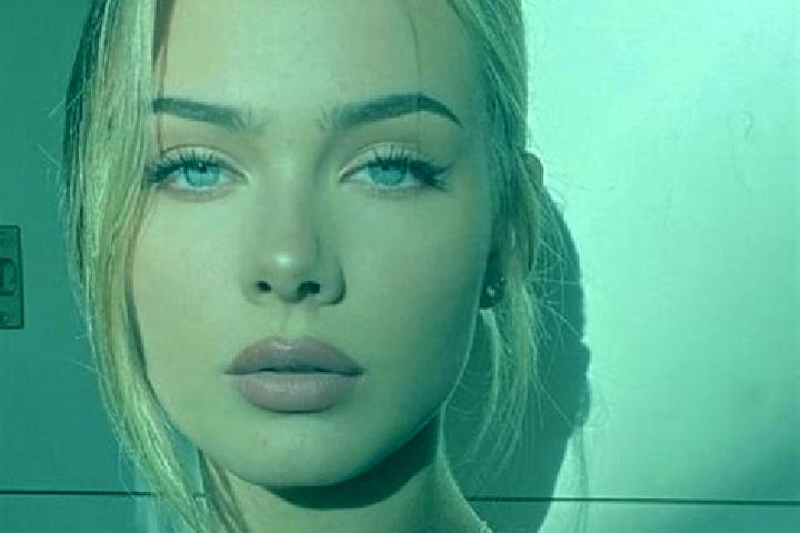 Rose, 20, a red grey-eyed european companion based in Mariscal Benavides. Offering Deep French Kissing, 69, Domination. Available for incall and outcall, ove...