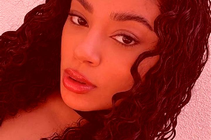 Rose, 20 — Escort in Biot, France