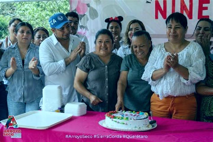 Rose, 20 — Escort in La Mohonera, Mexico