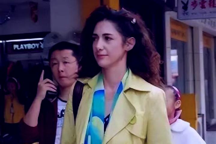 Rose, 20 — Escort in Lianlu, China