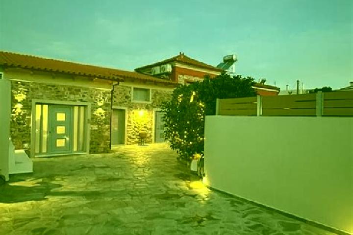 Rose, 20 — Escort in Markopoulo Oropou, Greece
