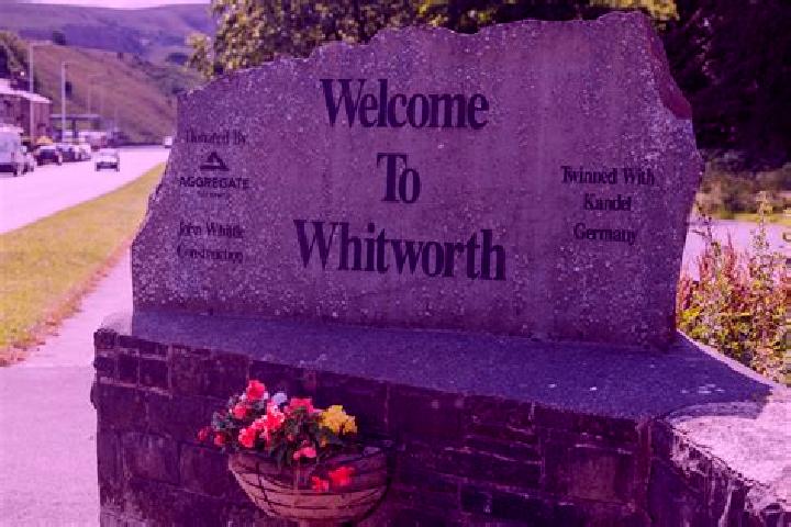 Rose, 20 — Escort in Whitworth, United Kingdom
