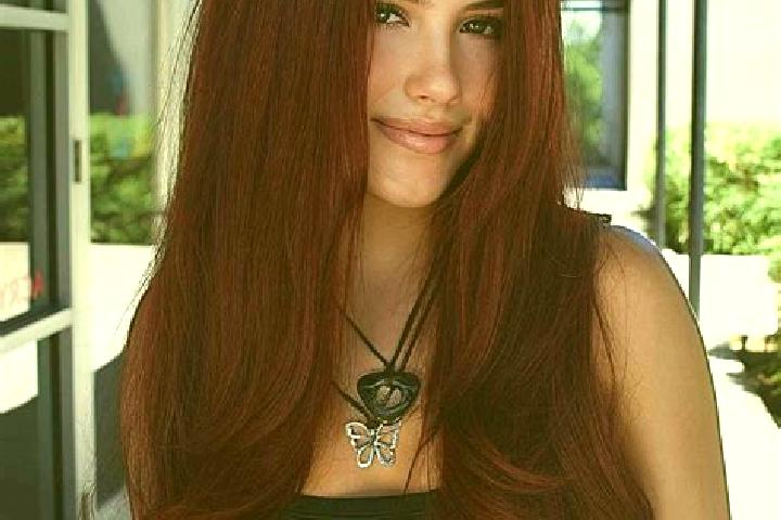 Rose, 21, a auburn dark-eyed caucasian companion based in Rastede. Offering GFE, Striptease, A-Level, Tantra. Available for incall and outcall, overnight boo...