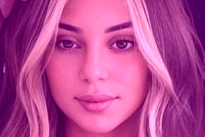 Rose, 21, a blonde brown-eyed middle eastern companion based in Moonbah. Offering OWO, Deep French Kissing, Striptease, Travel Companion, BDSM. Available for...