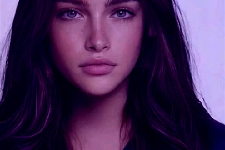 Rose, 21, a brunette amber-eyed caucasian companion based in Allokoa. Offering CIM, Duos, 69. Available for incall and outcall, day and evening dates.
