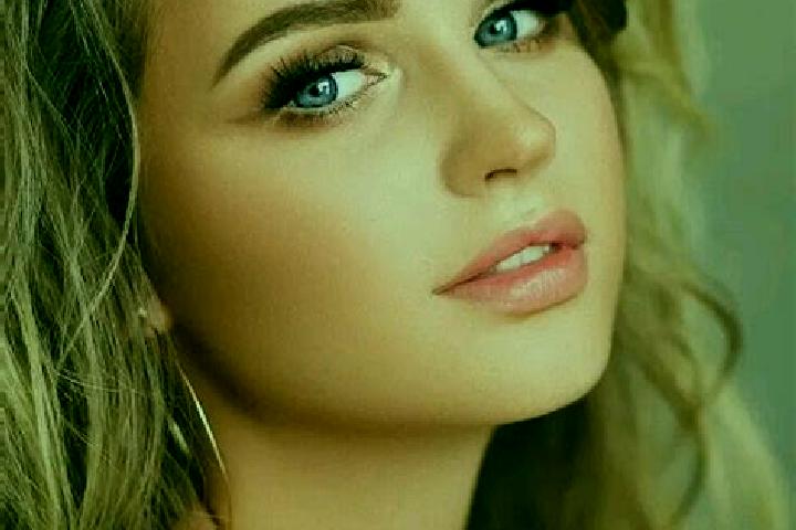 Rose, 21, a dark blonde blue-eyed middle eastern companion based in Viesca. Offering A-Level, Dinner Date, 69, Domination. Available for incall and outcall, ...