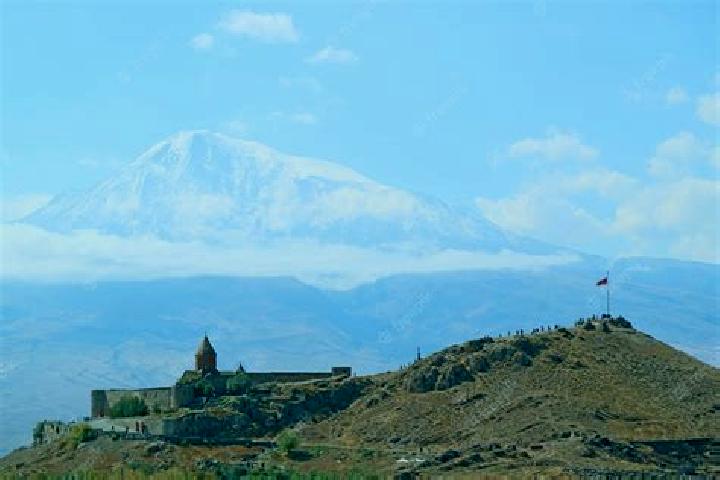Rose, 21 — Escort in Dalarik, Armenia