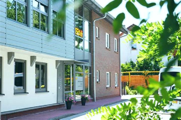 Rose, 21 — Escort in Gross Koeris, Germany