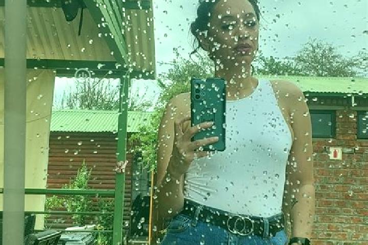 Rose, 21 — Escort in Omaruru, Namibia