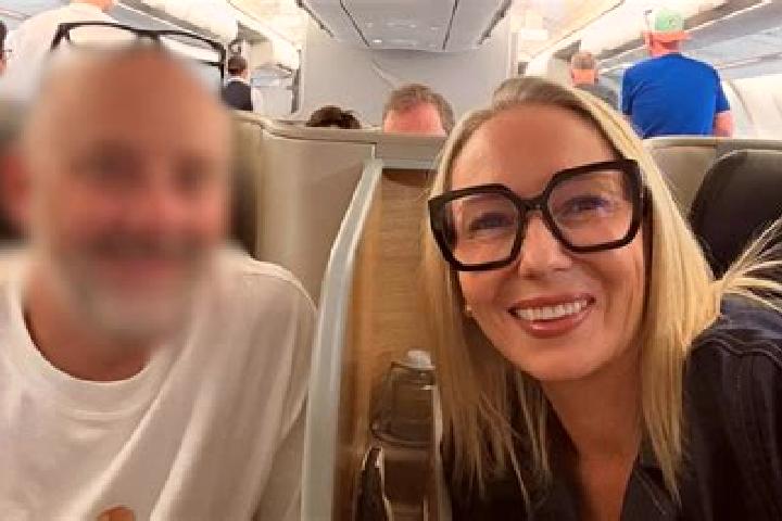 Rose, 21 — Escort in Spence, Australia