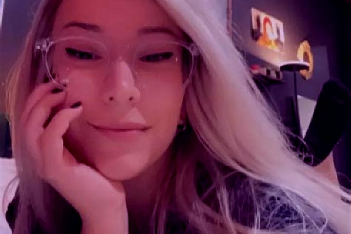 Rose, 22, a black amber-eyed middle eastern companion based in Benesov nad Cernou. Offering Prostate Massage, Massage, Roleplay. Available for incall and out...