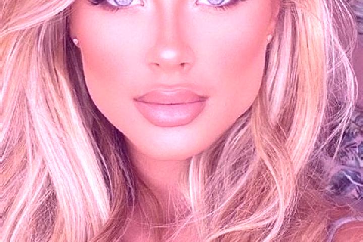 Rose, 22, a dark blonde blue-eyed latina companion based in Santa Maria del Valle. Offering Party Girl, Girlfriend Experience, Striptease. Available for inca...