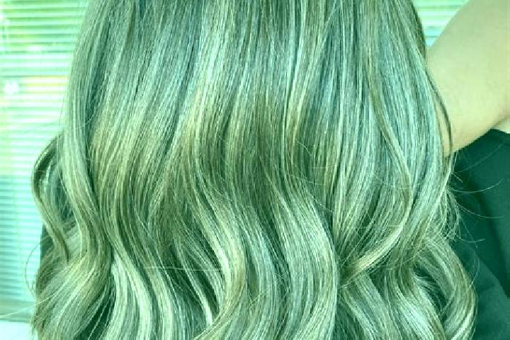 Rose, 22, a dark blonde grey-eyed caribbean companion based in Brovky Pershi. Offering Roleplay, Girlfriend Experience, Deep French Kissing. Available for in...