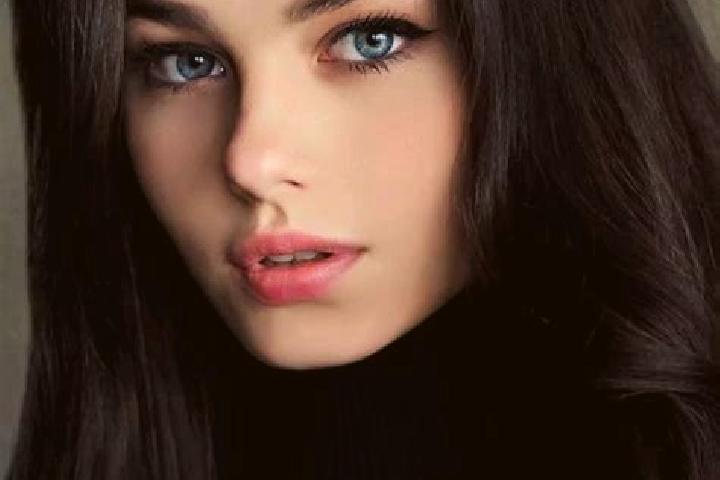 Rose, 22, a red dark-eyed caucasian companion based in Belajske Poljice. Offering Fetish, 69, GFE, Couples. Available for incall and outcall, overnight booki...