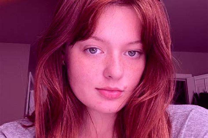 Rose, 22, a red grey-eyed caucasian companion based in Phaltan. Offering Tantra, Girlfriend Experience. Available for incall and outcall, overnight bookings ...