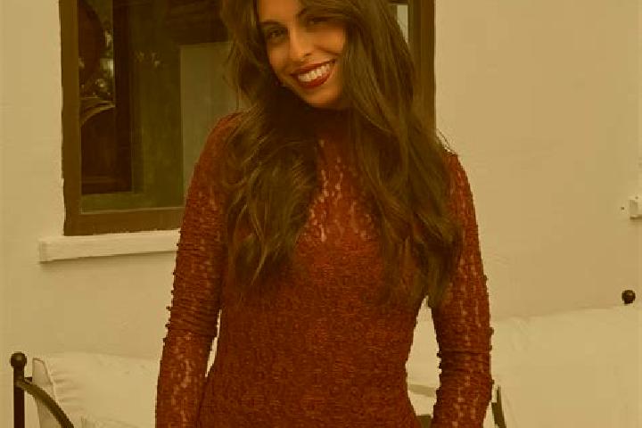 Rose, 22 — Escort in Roche-la-Moliere, France