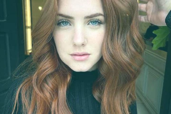 Rose, 23, a auburn blue-eyed indian companion based in Tegalbuleud. Offering Girlfriend Experience, Overnight, Dinner Date, Deep French Kissing. Available fo...