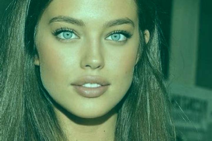 Rose, 23, a chestnut grey-eyed caucasian companion based in Cornii de Sus. Offering Party Girl, Tantra, Couples. Available for incall and outcall, day and ev...