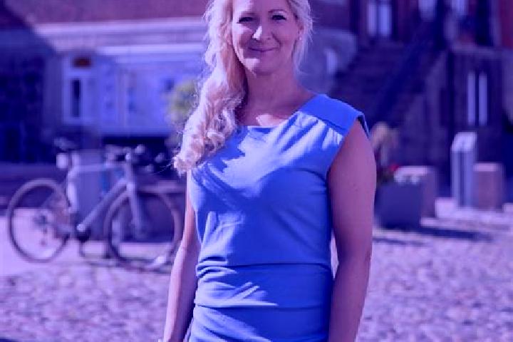 Rose, 23 — Escort in Diekhof, Germany