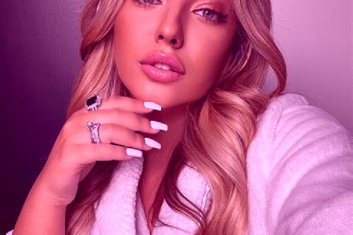 Rose, 23 — Escort in Kukly, Ukraine