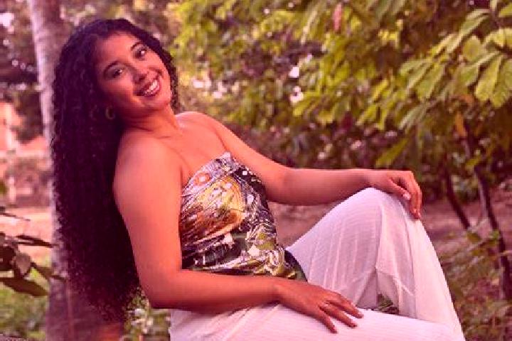 Rose, 23 — Escort in Pimocha, Ecuador