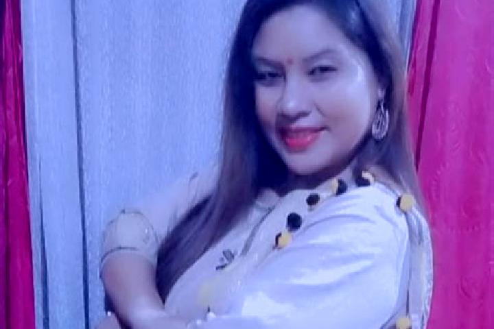 Rose, 23 — Escort in Sangpi, China