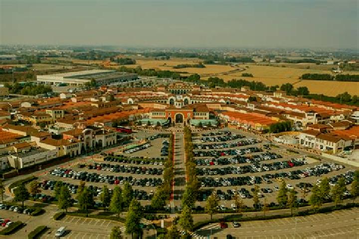 Rose, 23 — Escort in Serravalle, San Marino
