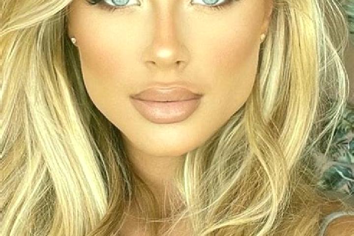Rose, 24, a blonde blue-eyed latina companion based in Treffieux. Offering Fetish, 69, Massage, Dinner Date. Available for incall and outcall, overnight book...