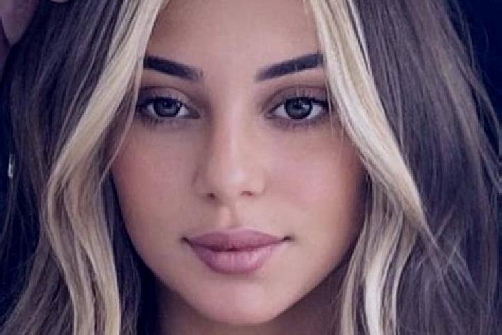 Rose, 24, a blonde brown-eyed european companion based in Andover. Offering Domination, Deep French Kissing, GFE, Roleplay. Available for incall and outcall,...